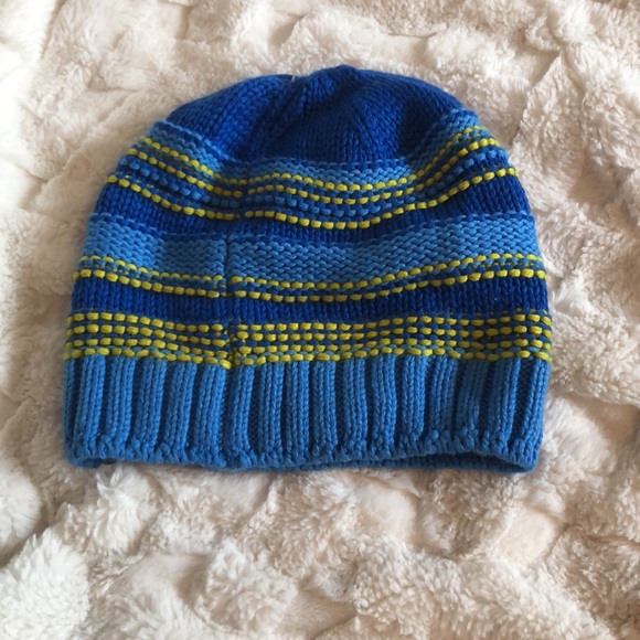 Columbia and CC Beanie combo - Picture 3 of 3
